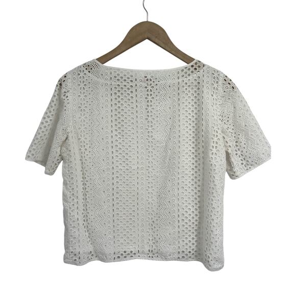 Brooks Brothers White Lined eyelet Short Sleeve Blouse Size 0 - Picture 2 of 4